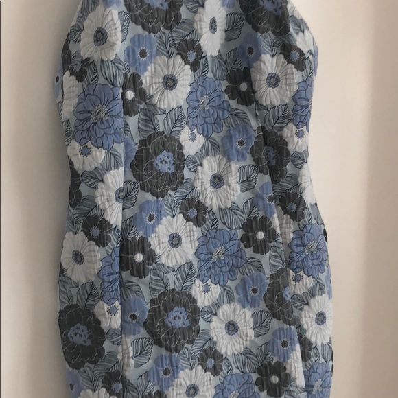 Moving Sale - Picture 2 of 5